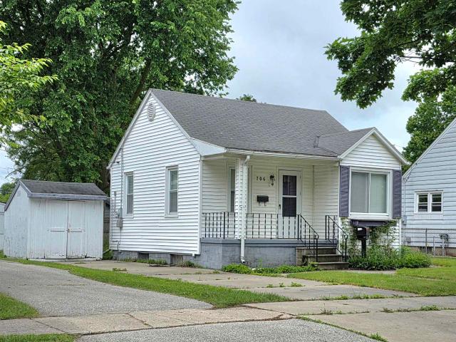 House for sale in Essexville, Michigan