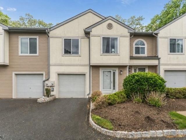 Condo for sale in Springfield, New Jersey