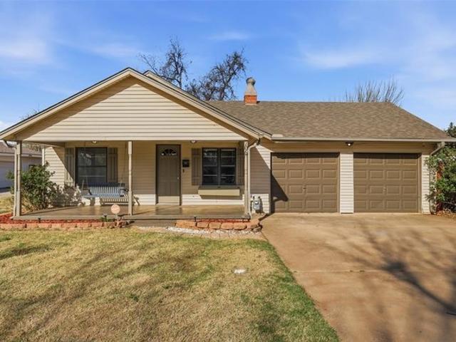 House for sale in Chickasha, Oklahoma