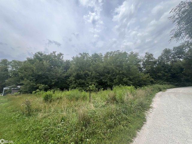 Land for sale in Fairfield, Iowa