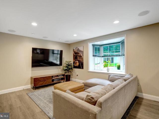 Condo for sale in Virginia
