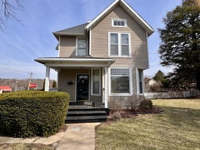 House for sale in Dixon, Illinois