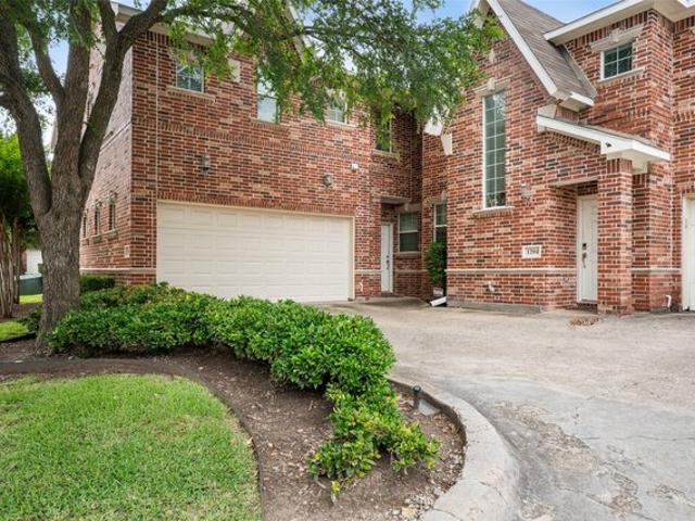 Townhouse for sale in Allen, Texas