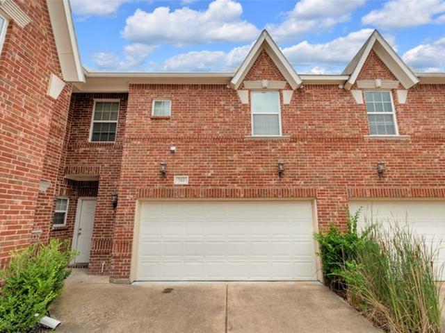Townhouse for sale in Allen, Texas