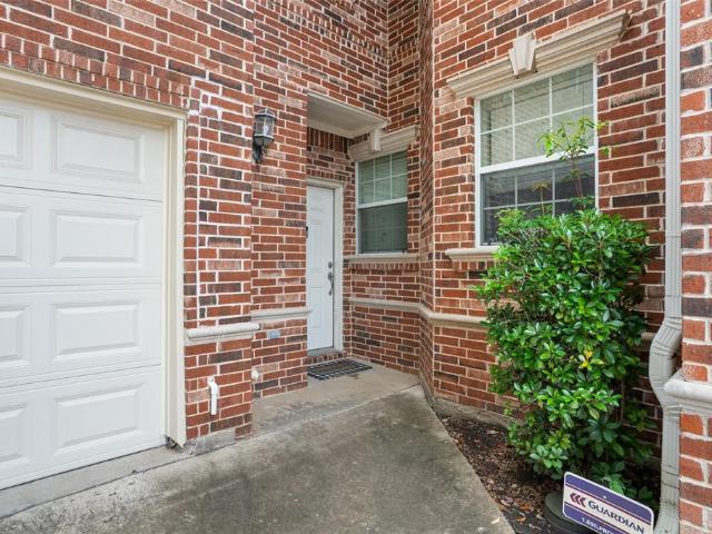 Townhouse for sale in Allen, Texas