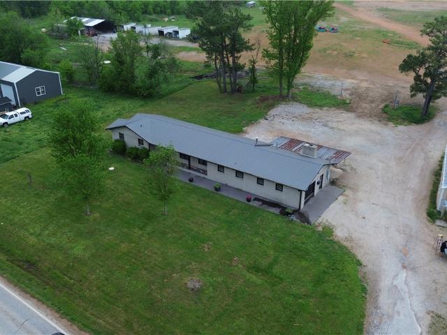 Property for rent in Cave Springs, Benton County