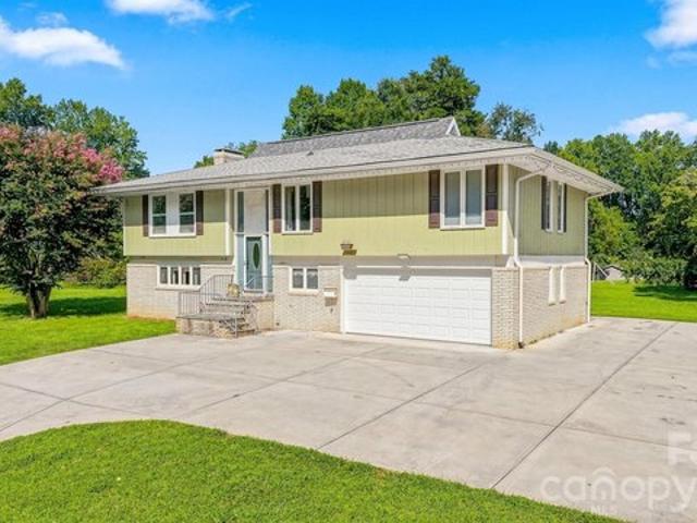 House for sale in Northview, Statesville