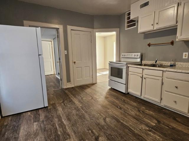House for sale in Whiteside, Illinois
