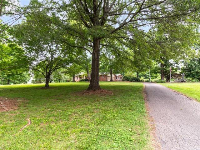 House for sale in Pilot Mountain, North Carolina