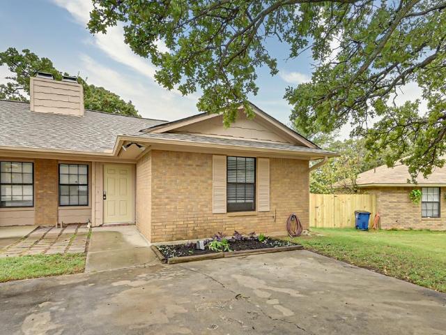 House for sale in Kennedale, Texas
