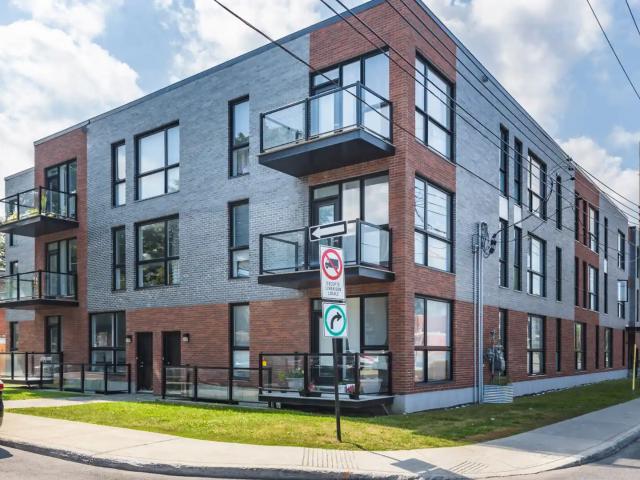 Apartment for rent in St. Leonard's, Quebec