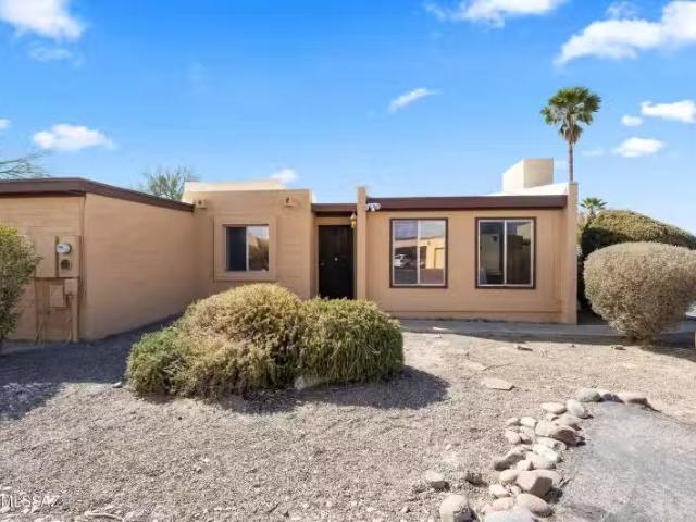 Condo for sale in Tucson Condo for sale in Tucson