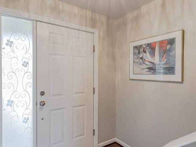 Condo for sale in Waterford, Michigan