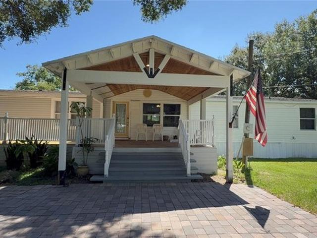 House for sale in Polk City, Florida