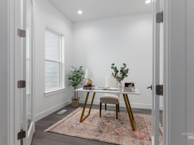 House for sale in Eagle, Idaho