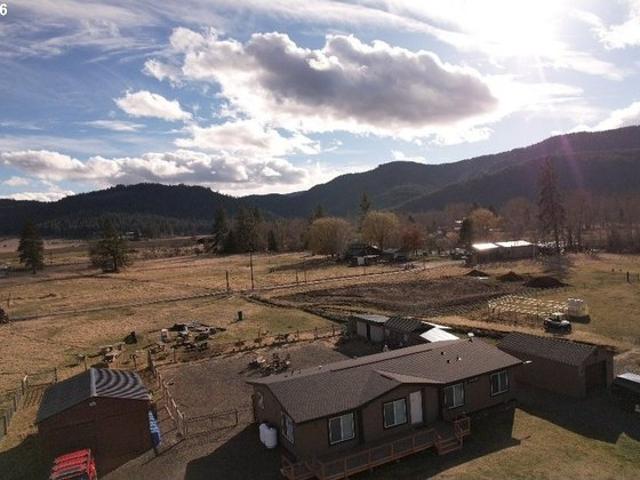 House for sale in Oregonia