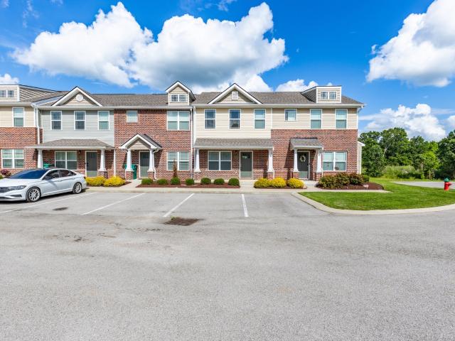 Townhouse for sale in Spring Hill