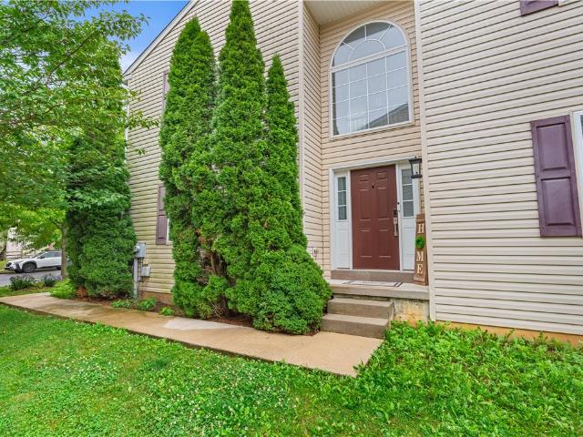 Townhouse for sale in Lehigh, Pennsylvania