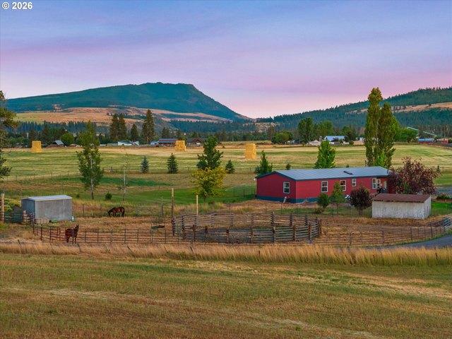 House for sale in Elgin, Union County