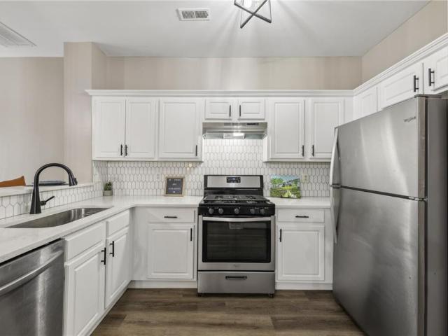 Townhouse for sale in Lithonia