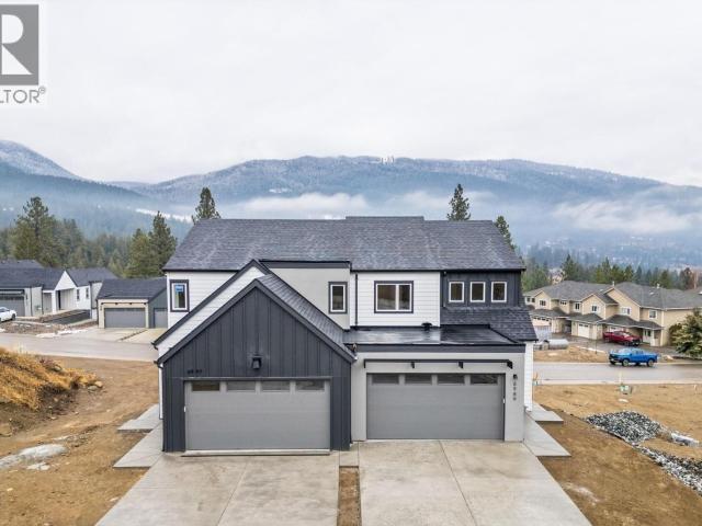 Duplex for sale in Vernon, British Columbia