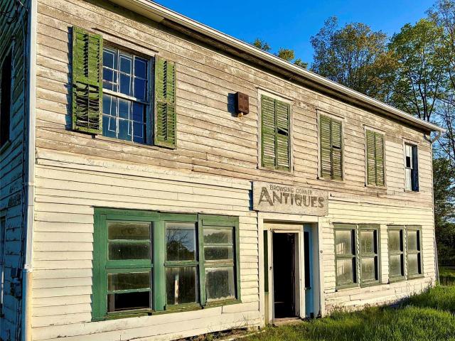 House for sale in Accord, New York