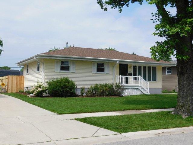 House for sale in Dyer, Indiana