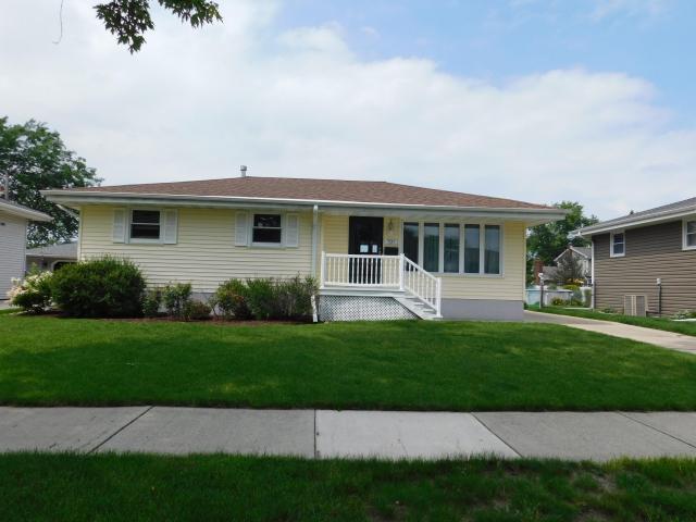 House for sale in Dyer, Indiana