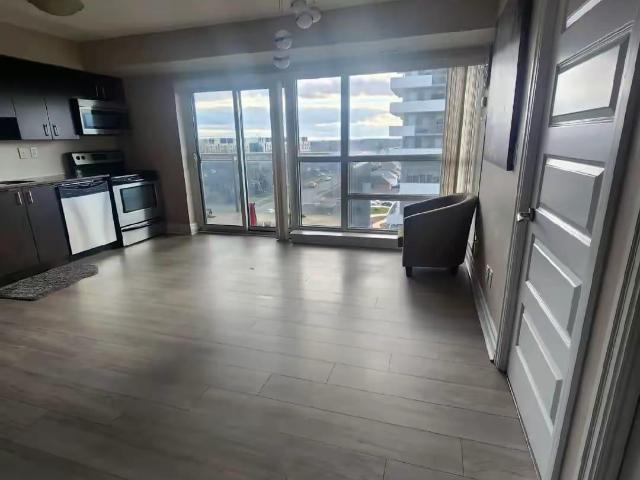 Condo for rent in Brampton, Golden Horseshoe