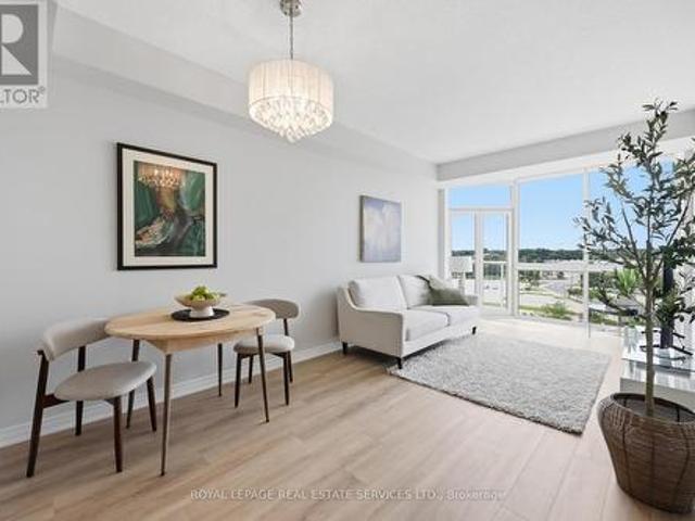 Condo for sale in Oakville, Ontario