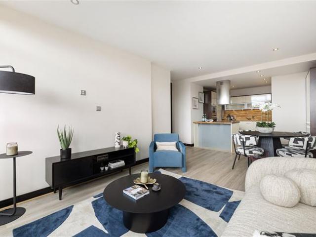 Apartment for sale in Bluebell, Dublin