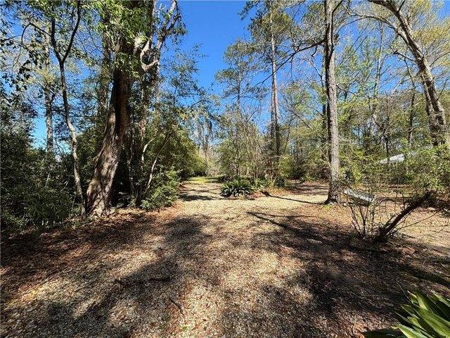 Land for sale in Mandeville, Louisiana