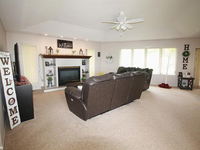House for sale in Clarinda, Iowa