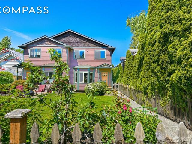 Townhouse for sale in Bellingham Townhouse for sale in Bellingham