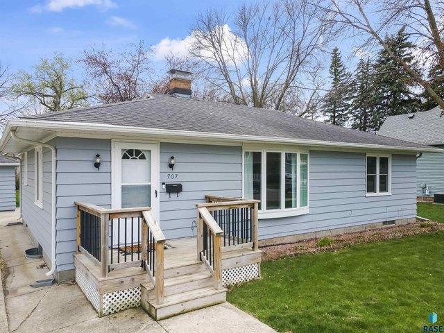House for sale in Dell Rapids, South Dakota