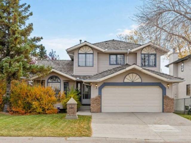House for sale in Hawkwood, Calgary