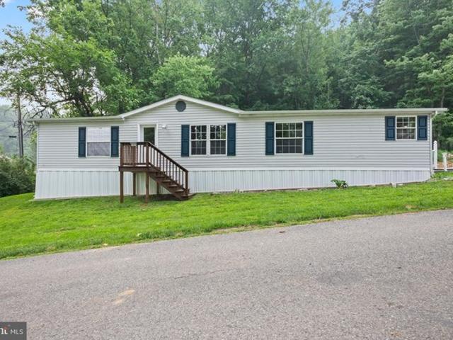House for sale in Kinzers, Pennsylvania