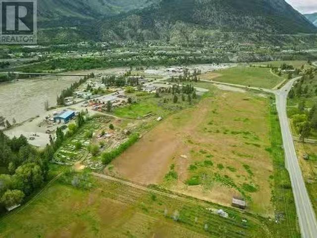 House for sale in Lillooet, British Columbia