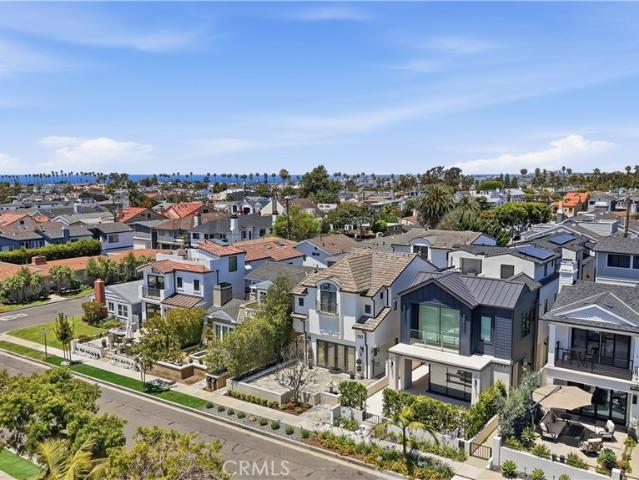 House for sale in Corona Del Mar, California
