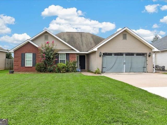 House for sale in Byron, Georgia