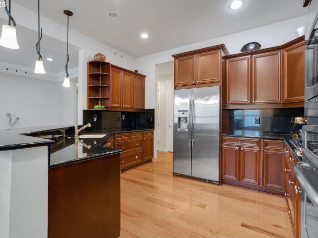 Condo for sale in Oregonia