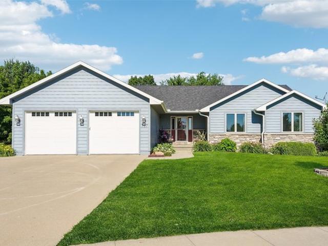 House for sale in Indianola, Iowa