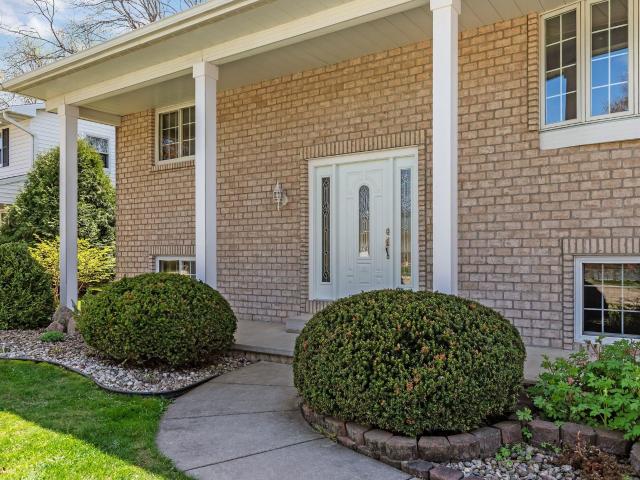 House for sale in Little Chute, Wisconsin