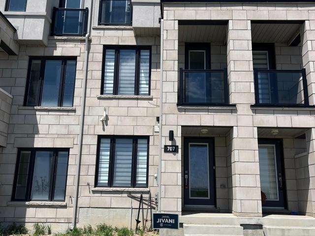 Townhouse for sale in Woburn, Ontario