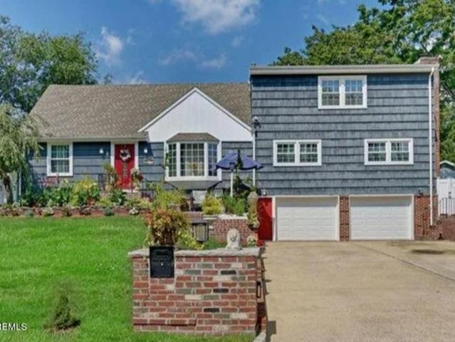 House for sale in Monmouth, New Jersey