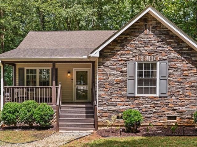 House for sale in Alamance, North Carolina