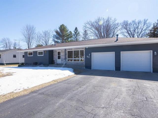 House for sale in Redgranite, Wisconsin