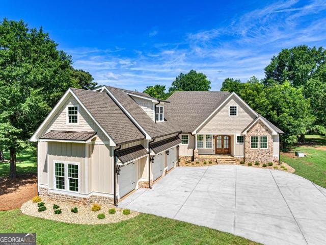 House for sale in Hartwell, Georgia