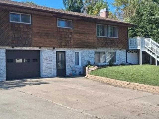 House for sale in Mount Lemmon, South Dakota
