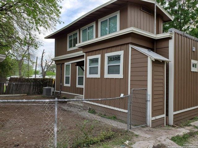House for sale in Leesville, Texas